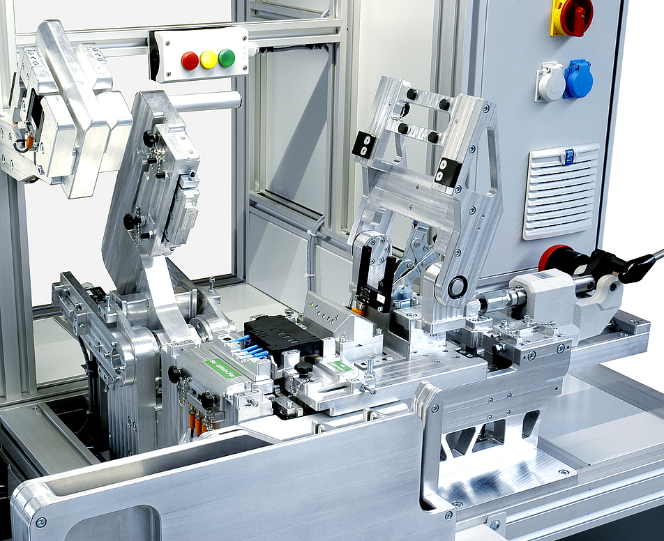 ASP realisiert maximale Präzision im Sondermaschinenbau als Montagevorrichtung.