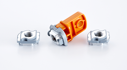 Das Power T-Nut System ist eine neue Verbindungstechnik Innovation mit farbigen Nutensteinen von ASP.